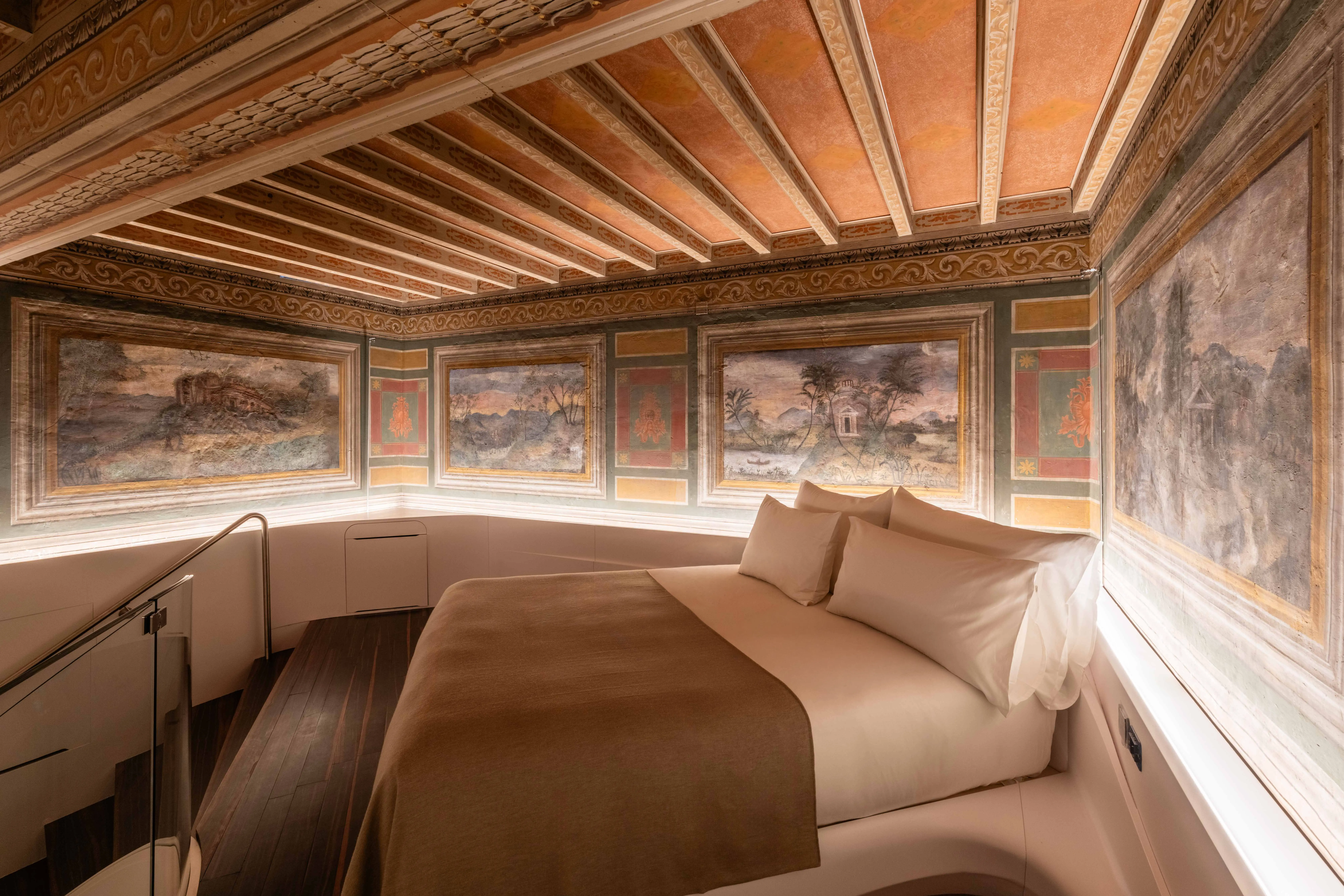 ROMEO Roma Fresco Junior Suite