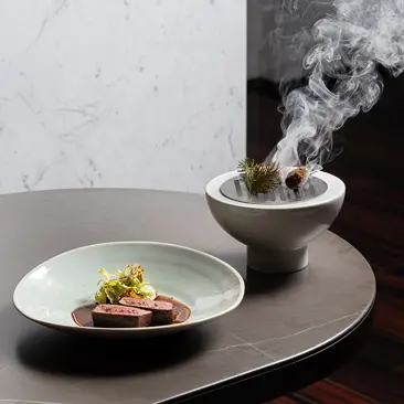 IRADR Sella Di Agnello Marinata Alle Acciughe, Scarola Riccia, Capperi Di Pantelleria E Olive