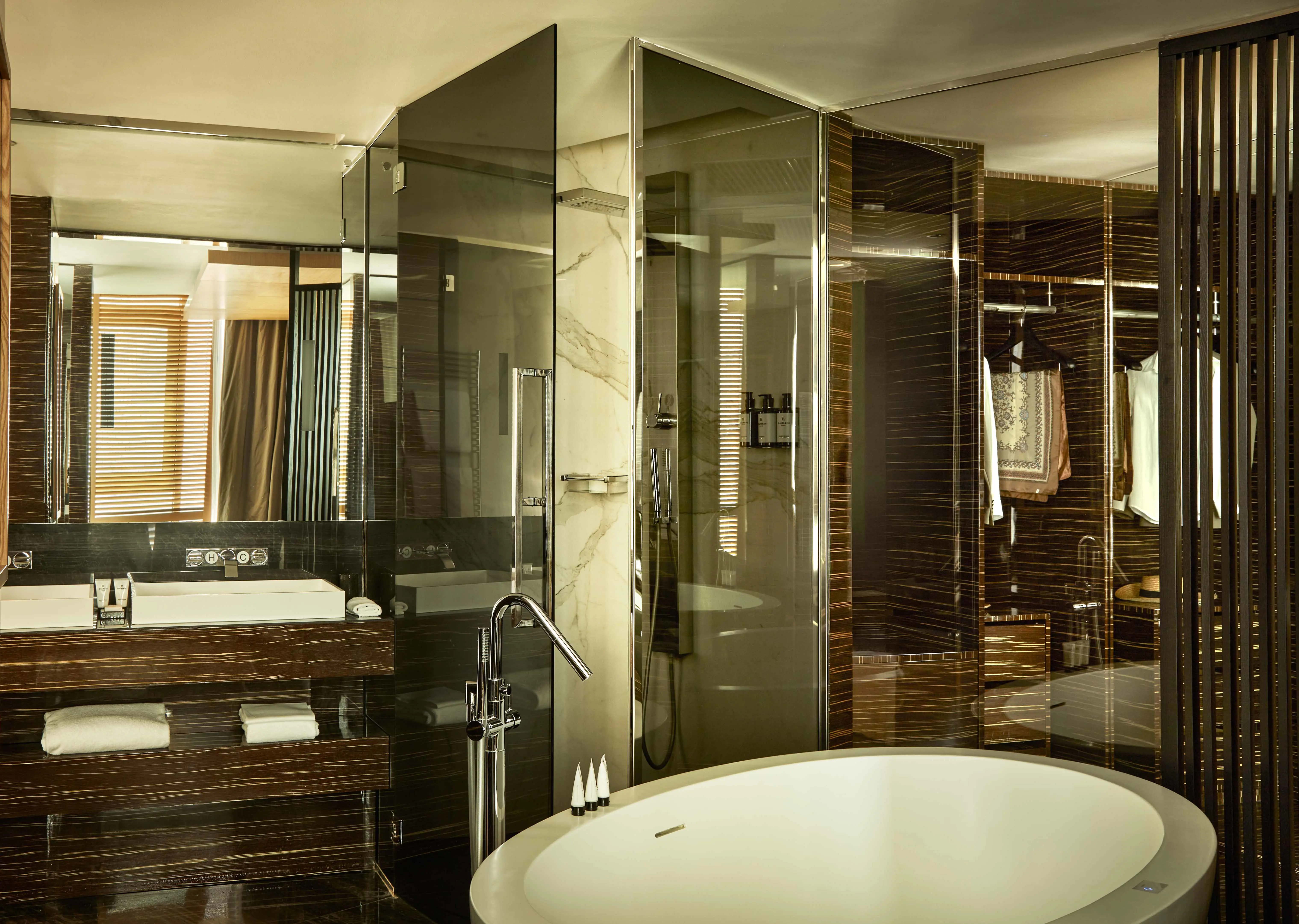 Two Bedroom Family Suite_6