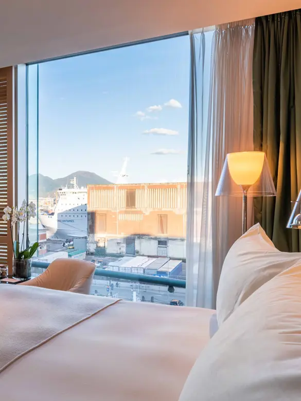 ROMEO Napoli CD Rooms&Suites